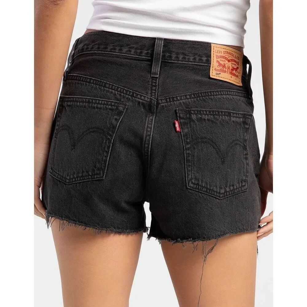 ✨LEVI'S 501 High Rise Womens Denim Black Sz 25 Shorts✨ - Picture 5 of 10